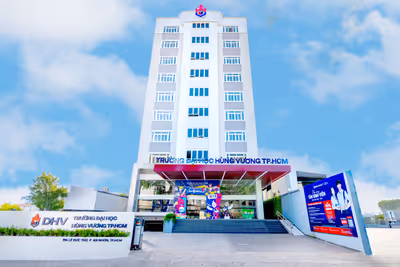  Trường Đại học Hùng Vương