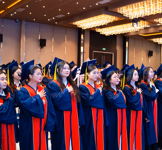 Sinh viên Trường Đại học Hùng Vương