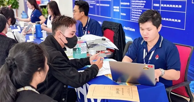 Hướng dẫn đăng ký đại học từ xa Đại học Hùng Vương TP.HCM chi tiết từ A–Z