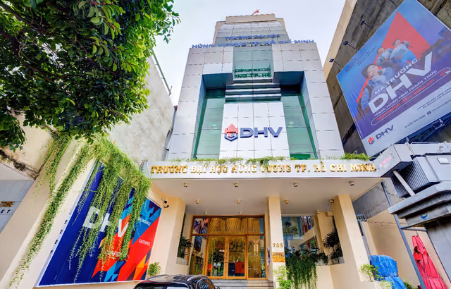 Bằng đại học từ xa Hùng Vương TP.HCM có giá trị không? Sự thật bạn cần biết